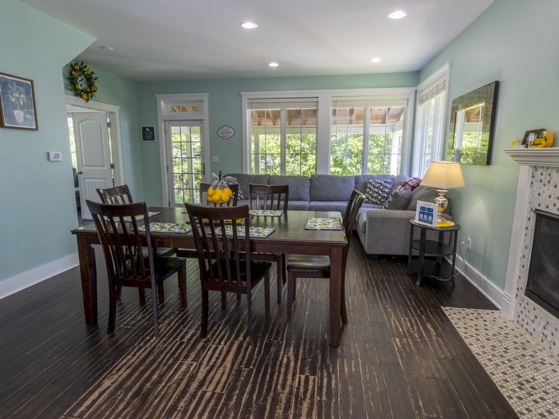 Main Level | Dining Room | Living Room