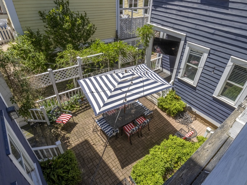 Outside Living | Patio with Grill | Dining