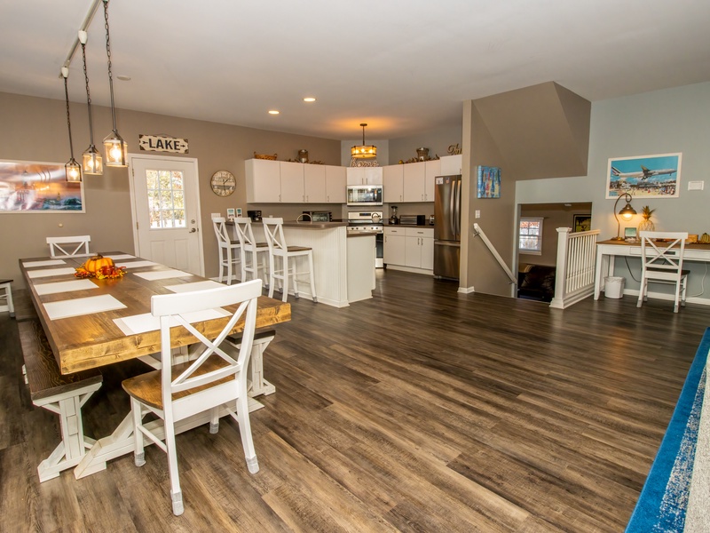 Main Level | Dining Room and Kitchen