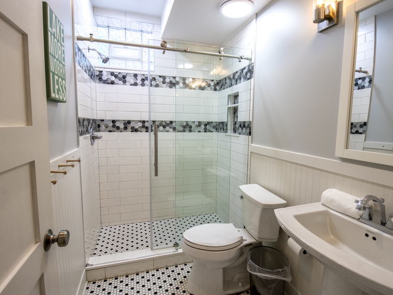 Basement | Hall Bath