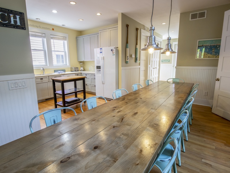 Main Level | Dining | Kitchen