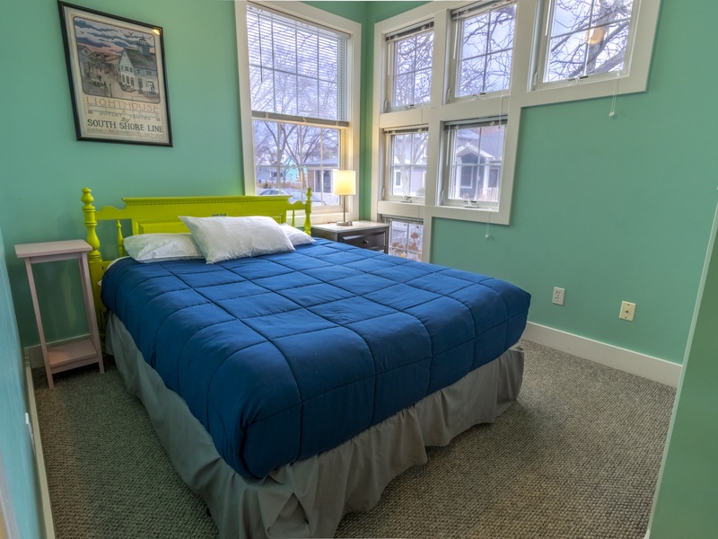 Main Level | Bedroom 1 | Queen