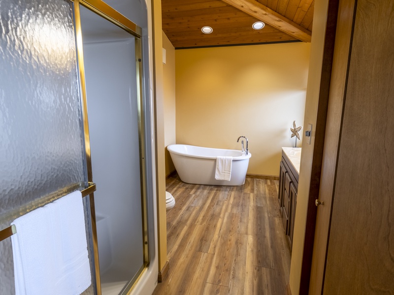 Second Level | Bath 1 | Attached to Bedroom 2