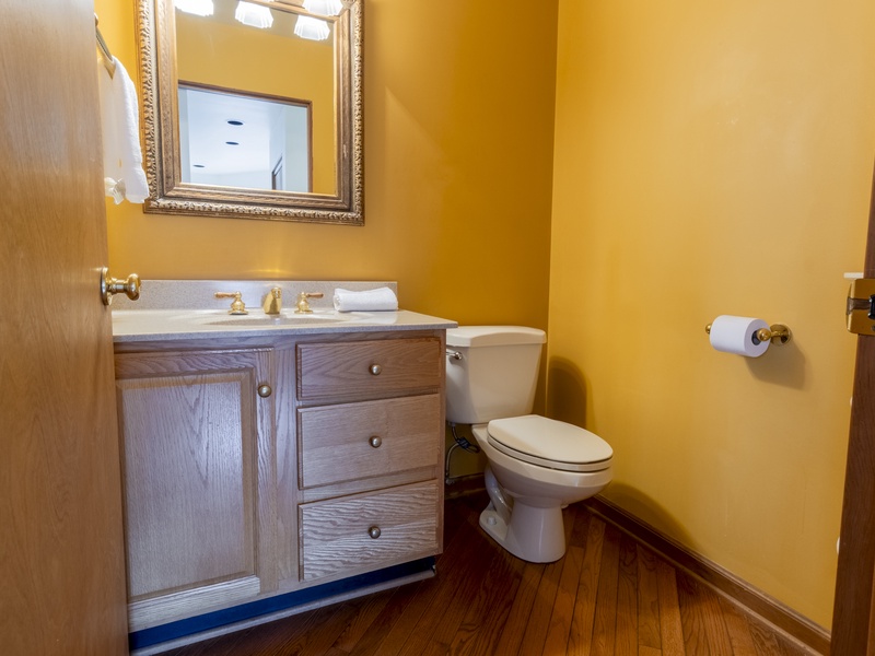 Main Level | Powder Room