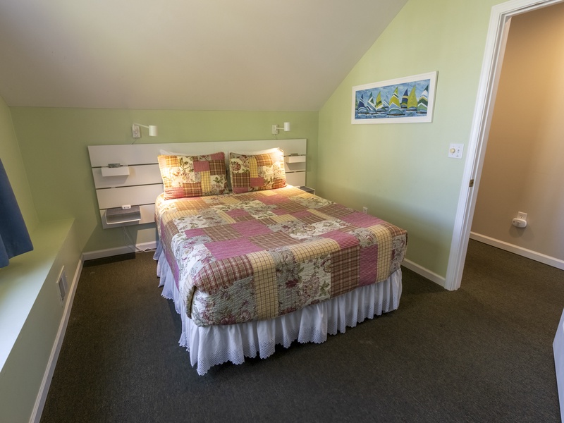 Third Level | Bedroom 5 | Queen