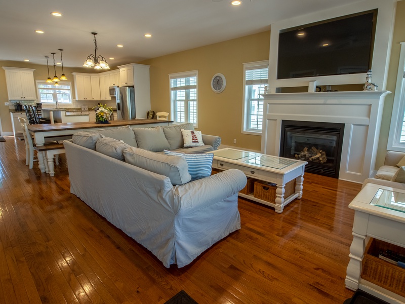 Main Level | Living Room