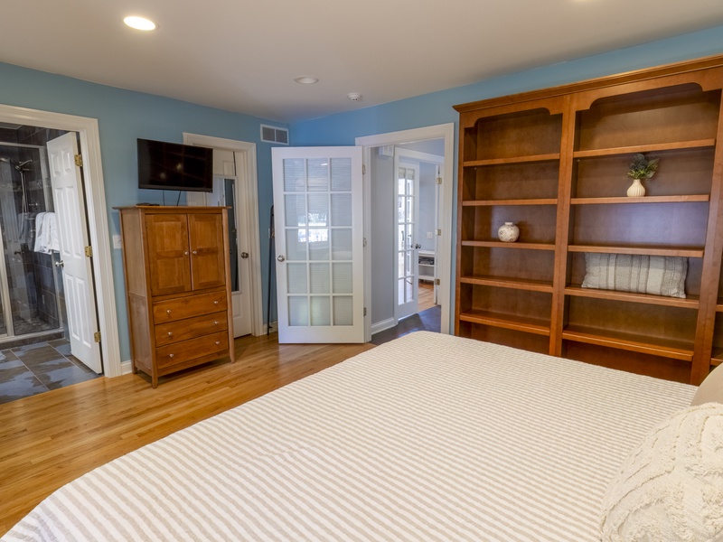 Main Level | Bedroom 1 | King | Attached 3/4 Bath
