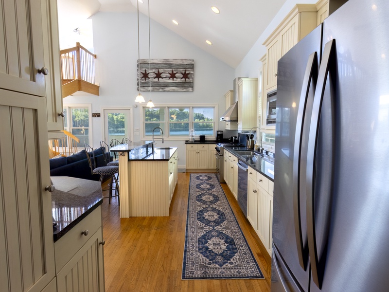 Main Level | Kitchen