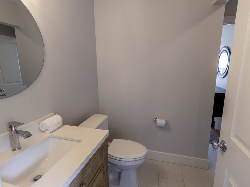 Main Level | Bedroom 1 | Attached Walk in Bath