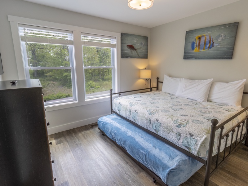 Second Level | Bedroom 4 | Queen with Trundle 