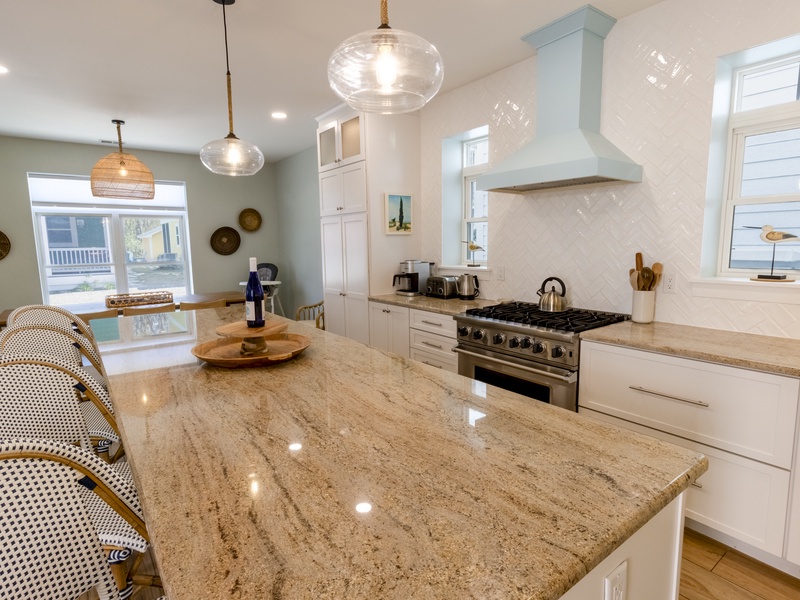 Main Level | Kitchen