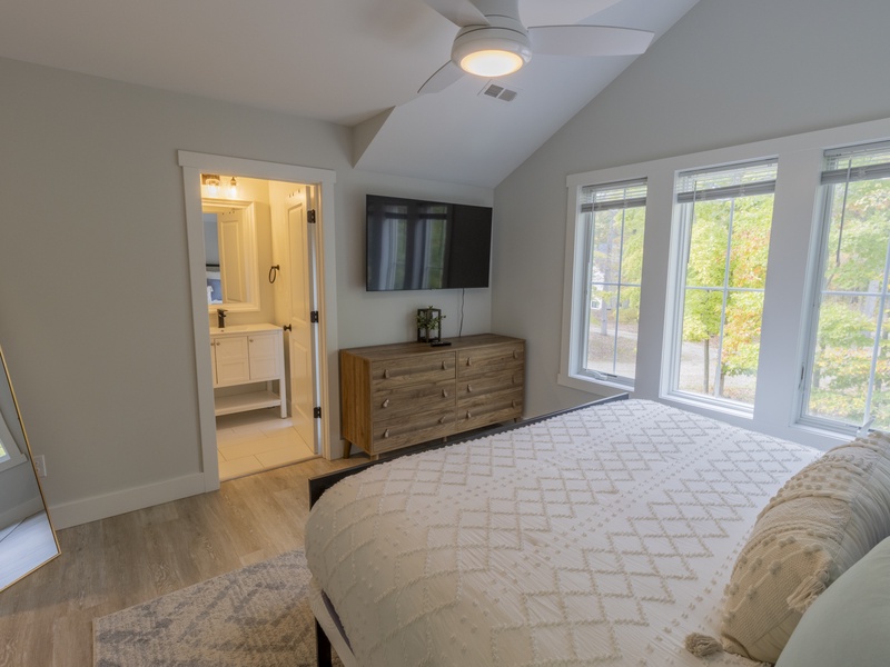 Second Level | Bedroom 4 | Queen | Attached 3/4 Bath