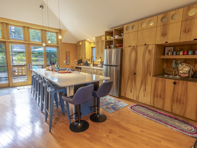 Main Level | Kitchen 