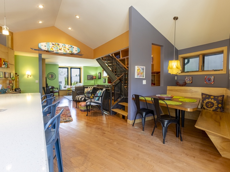 Main Level | Dining | Living Room