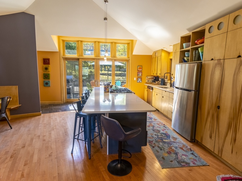 Main Level | Kitchen