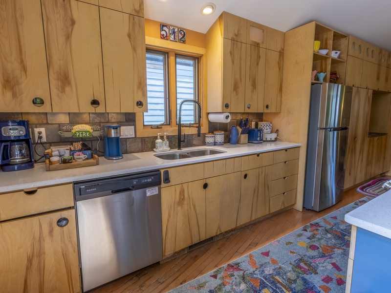 Main Level | Kitchen 