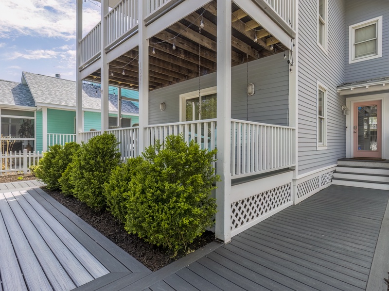 Entrance to Good Times