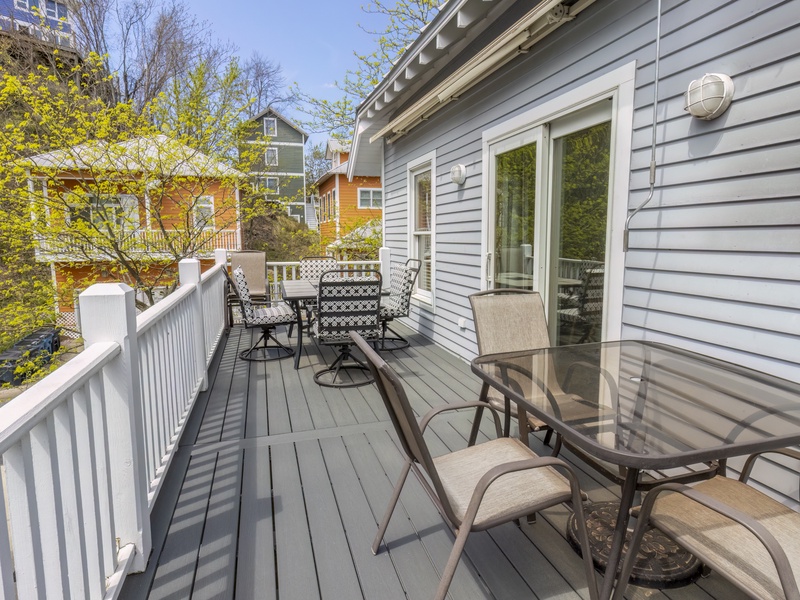 Main Level | Deck Off Kitchen 