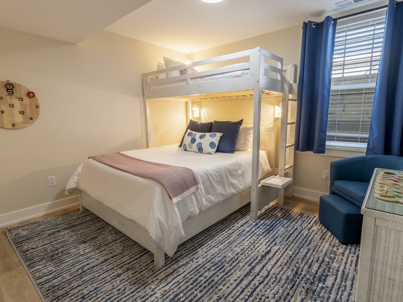 Basement | Bedroom 5 | Twin Over Queen