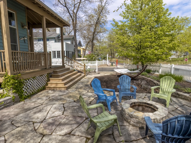 Front Patio | Hammock | Fire Pit