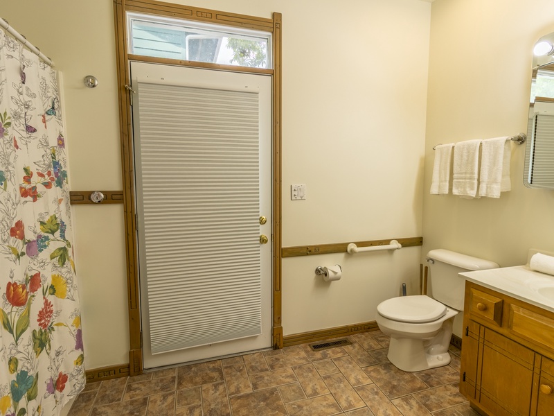 Main Level | Bedroom 1 | Attached Bath