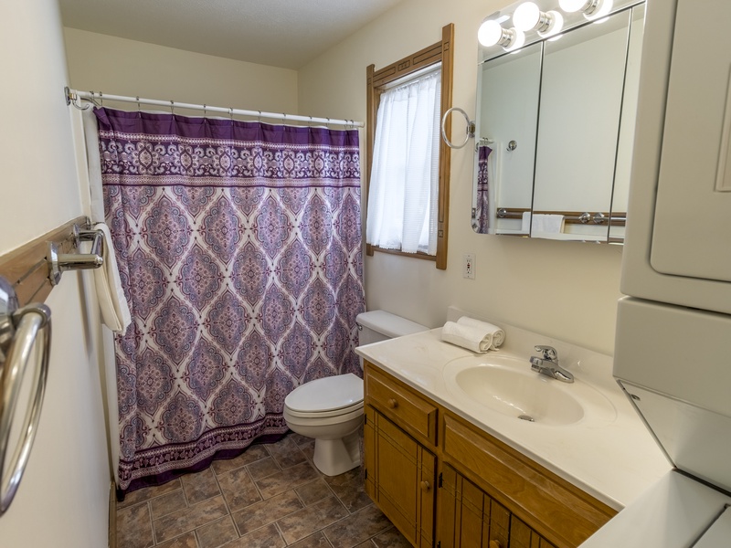 Main Level | Guest | Bathroom | Laundry