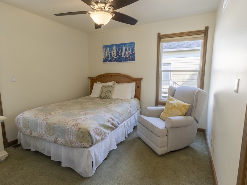 Main Level | Guest | Bedroom 6 | Queen