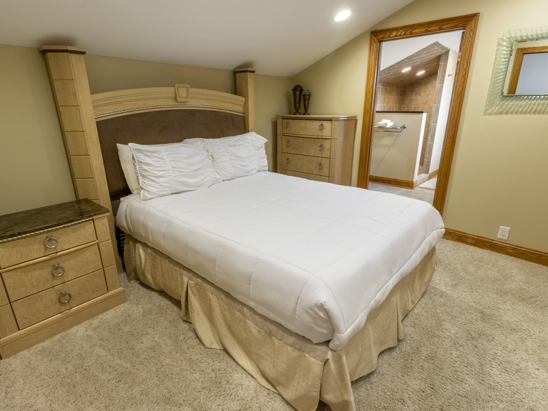 Second Level | Bedroom 3 | Queen | Attached Bath