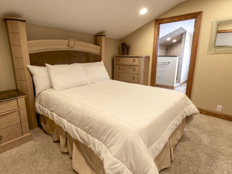 Second Level | Bedroom 3 | Queen | Attached Bath