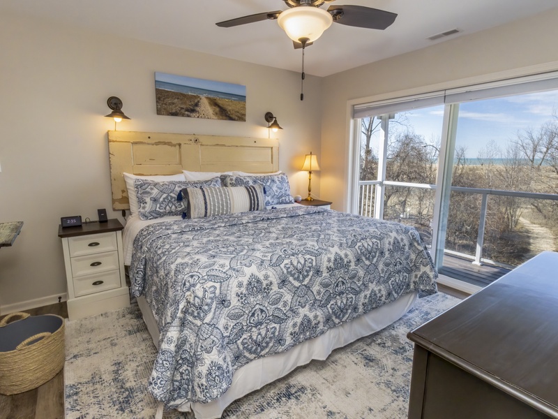Second Level | Bedroom 4 | King | Attached Bath