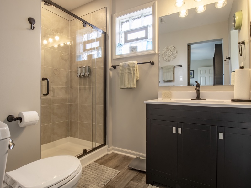Second Level | Bedroom 5 and 6 | Attached Bath 
