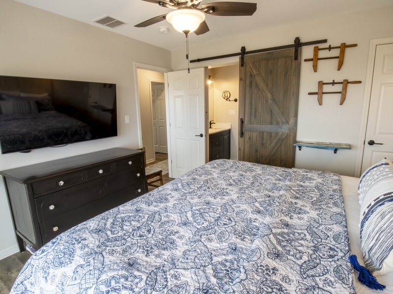 Second Level | Bedroom 4 | King | Attached Bath