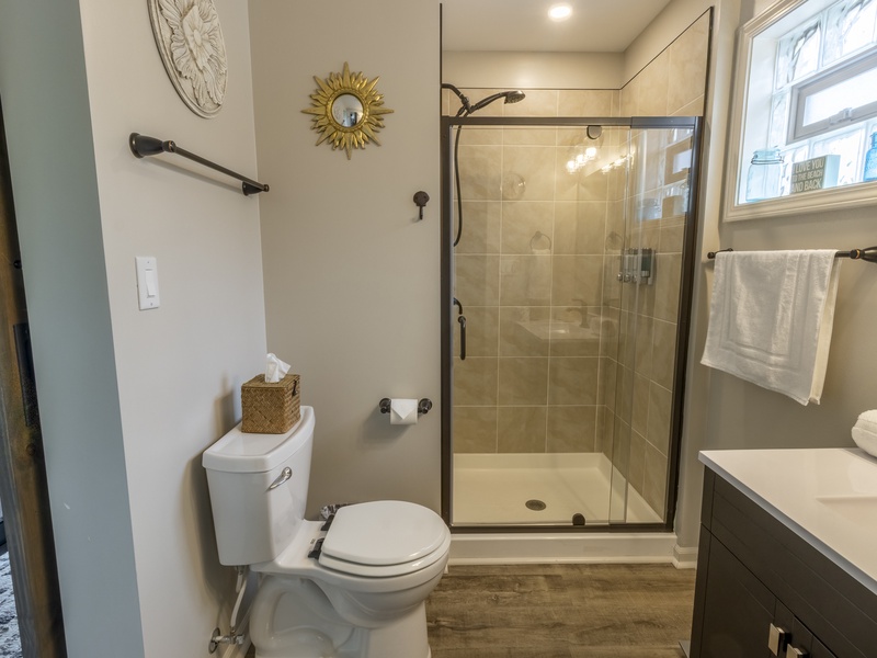 Second Level | Bedroom 5 and 6 | Attached Bath