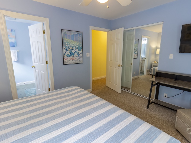 Second Level | Bedroom 3 | King | En Suite Bathroom