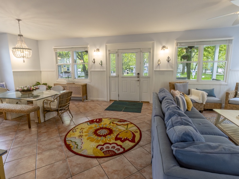 Main Level | Living Room | Dining