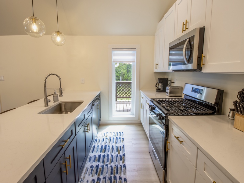 Main Level | Kitchen