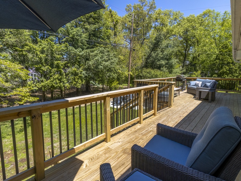 Back Deck | Living Area