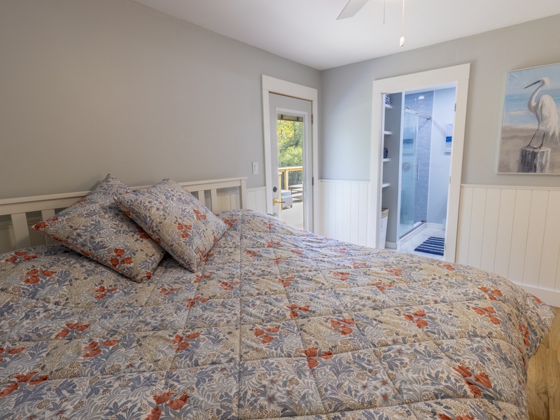 Main Level | Bedroom 1 | Queen | Attached Bath 