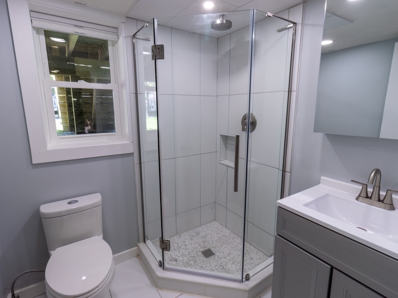 Basement | Hall Bath