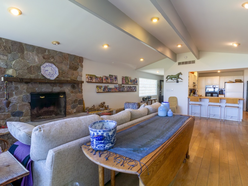 Main Level | Living Room