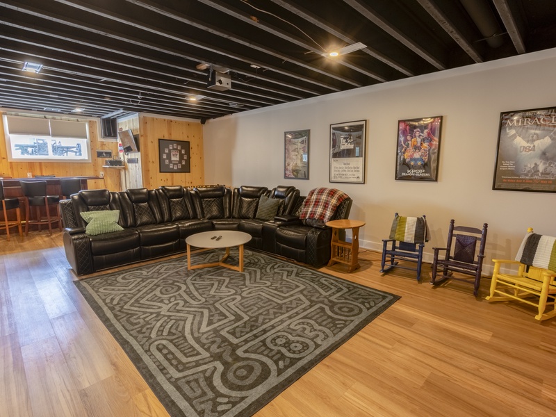 Basement | Living Room