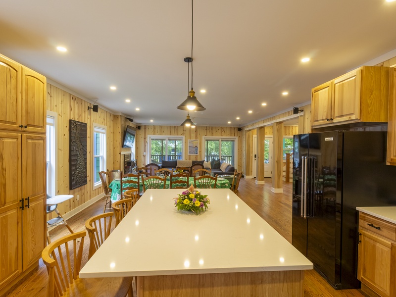 Main Level | Kitchen | Dining | Living Room