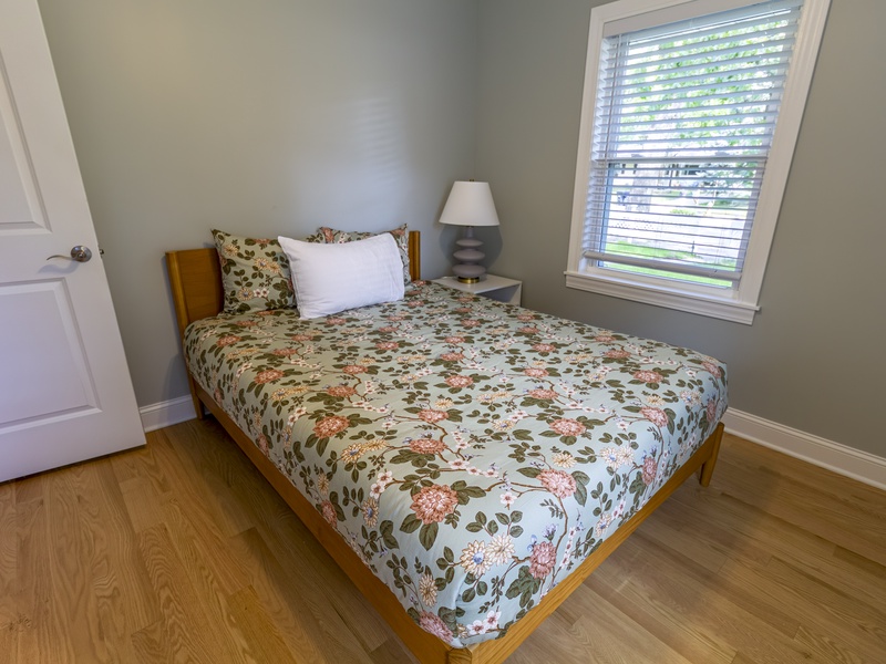 Main Level | Bedroom 2 | Queen