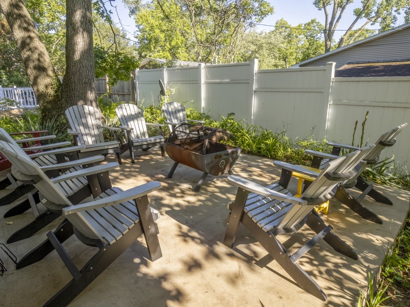 Patio | Fire Pit