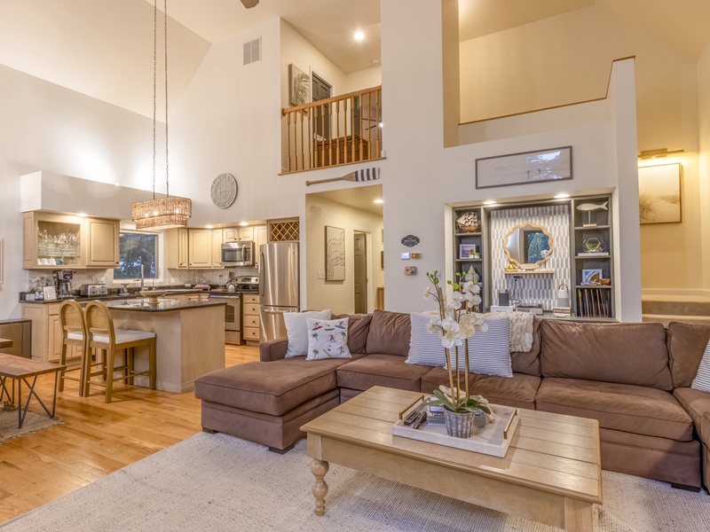 Main Level | Living Room | Kitchen 