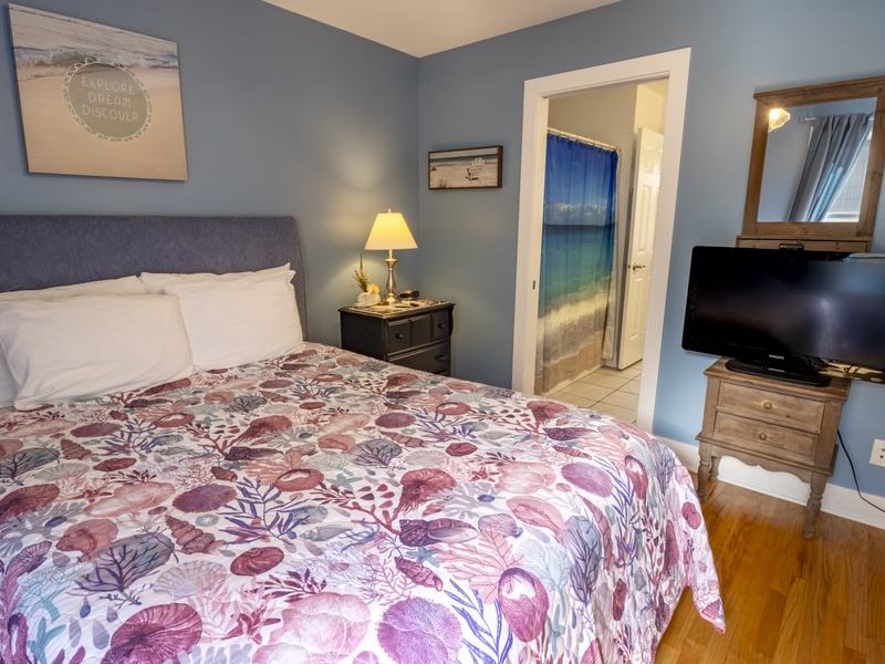 Second Level | Bedroom 3 | Queen | Attached Bath