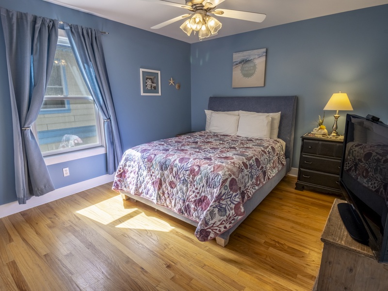 Second Level | Bedroom 3 | Queen | Attached Bath