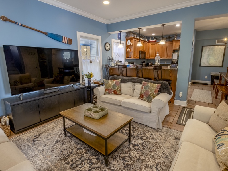 Main Level | Living Room