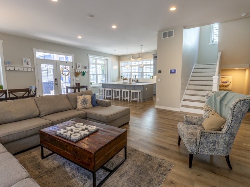 Main Level | Living Room