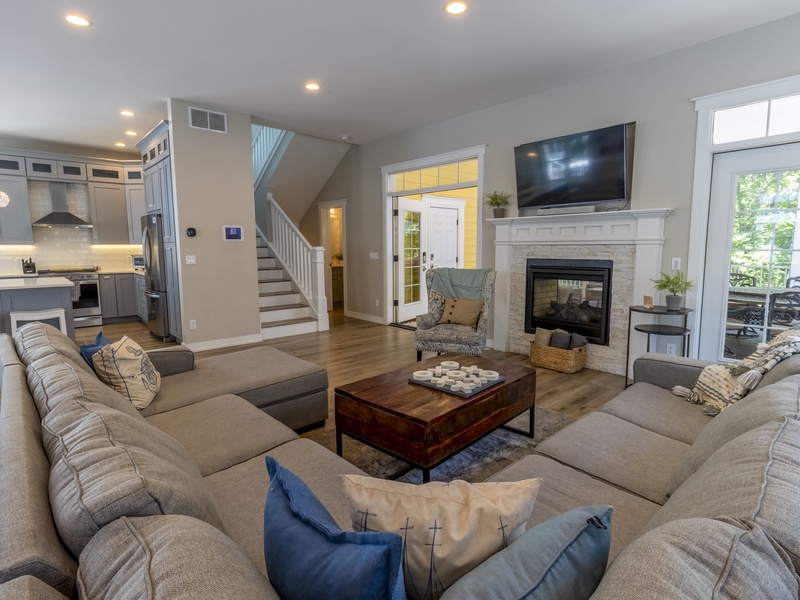 Main Level | Living Room | Gas Fire Place